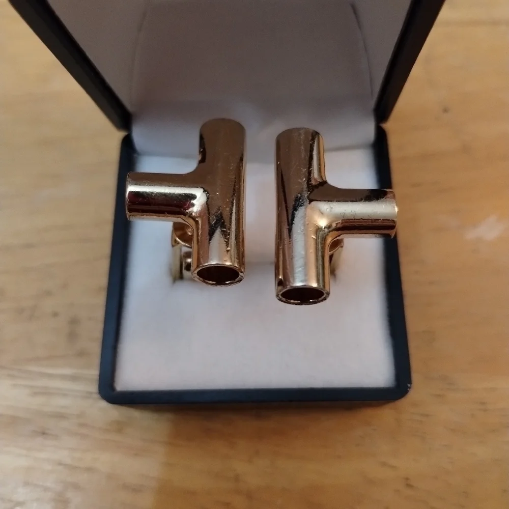 Men's formal cuff links